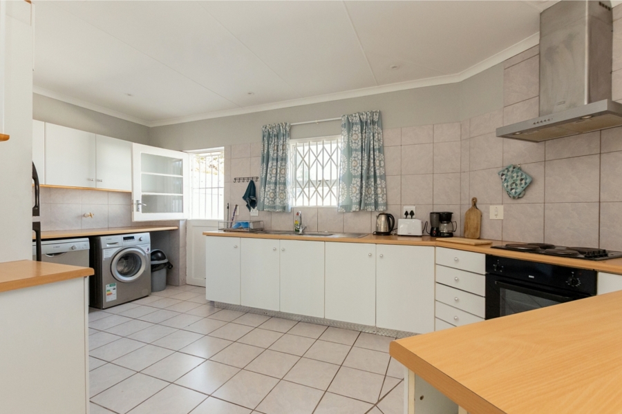 3 Bedroom Property for Sale in Myburgh Park Western Cape